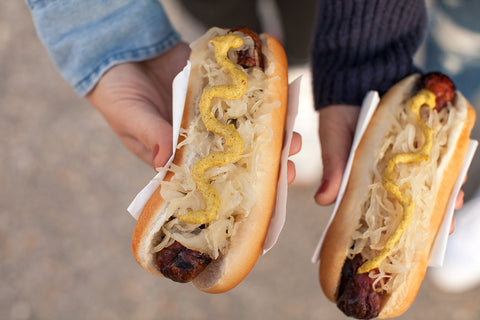 picture of kraut on a hotdog